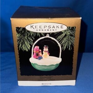 NIB 1994 Hallmark Barney Light and Motion Magic Ornament